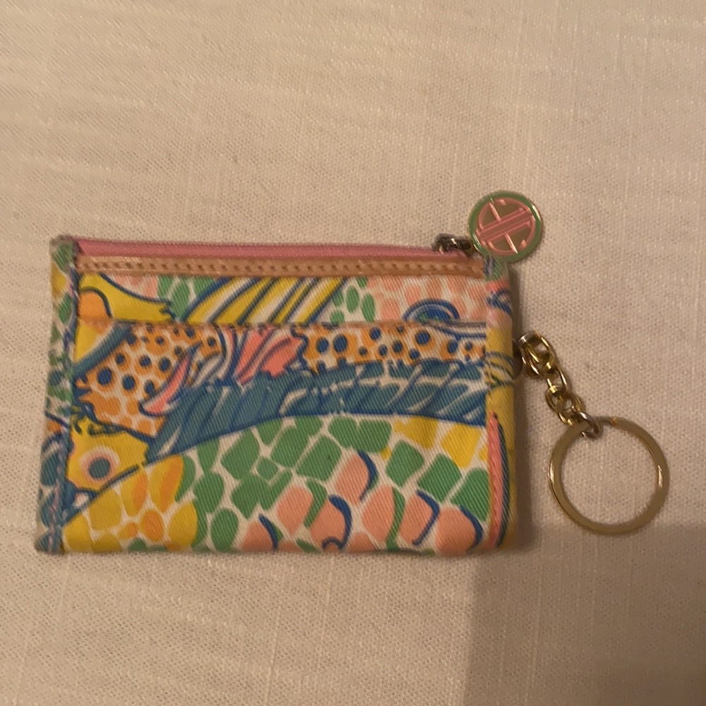 Lilly Pulitzer - Picture 2 of 5
